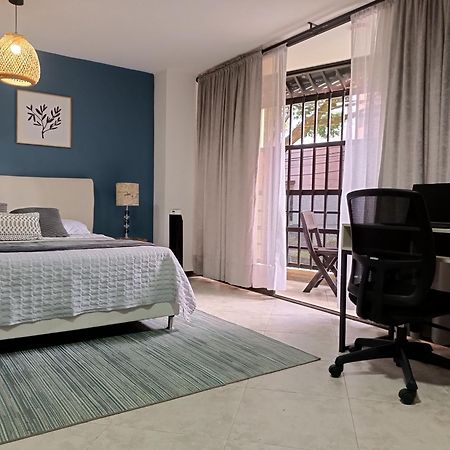 Apartament Acogedor Apartaestudio Ubicado En Laureles Medellín Zewnętrze zdjęcie